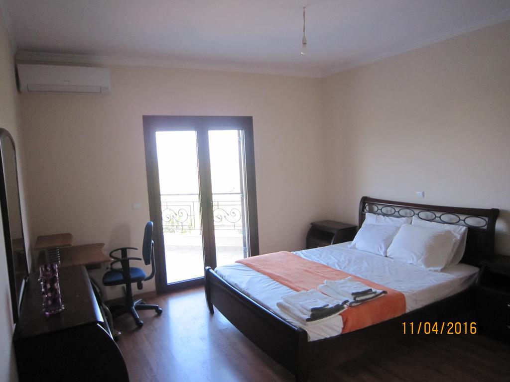Dimitris Villa Aigio Exterior photo